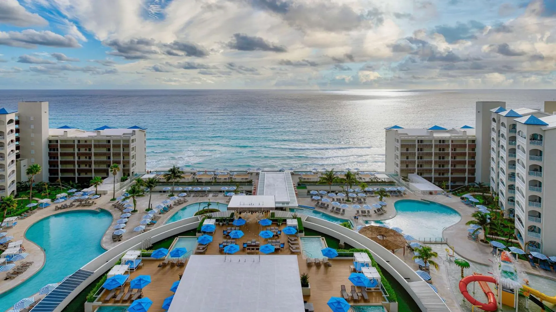 Hilton Cancun Mar Caribe All-Inclusive Resort