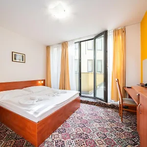 https://city-central-de-luxe.praguehotelsweb.com