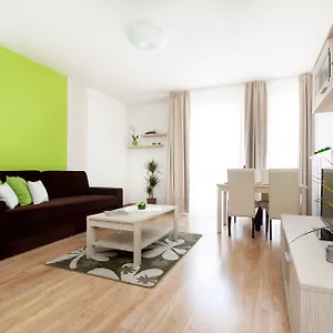 https://corvin-plaza-apartments-suites.inbudapesthotels.com