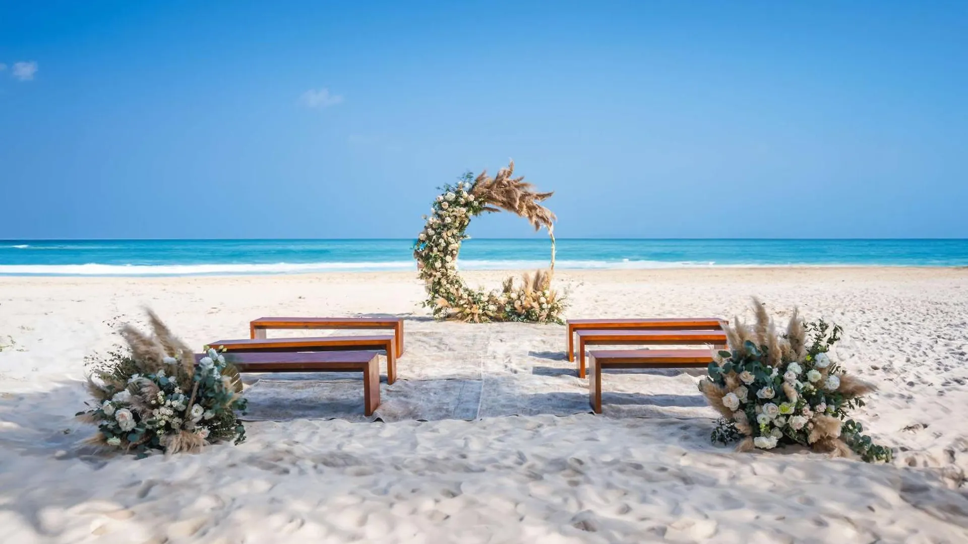 Hilton Cancun Mar Caribe All-Inclusive Resort 5*,  Mexico