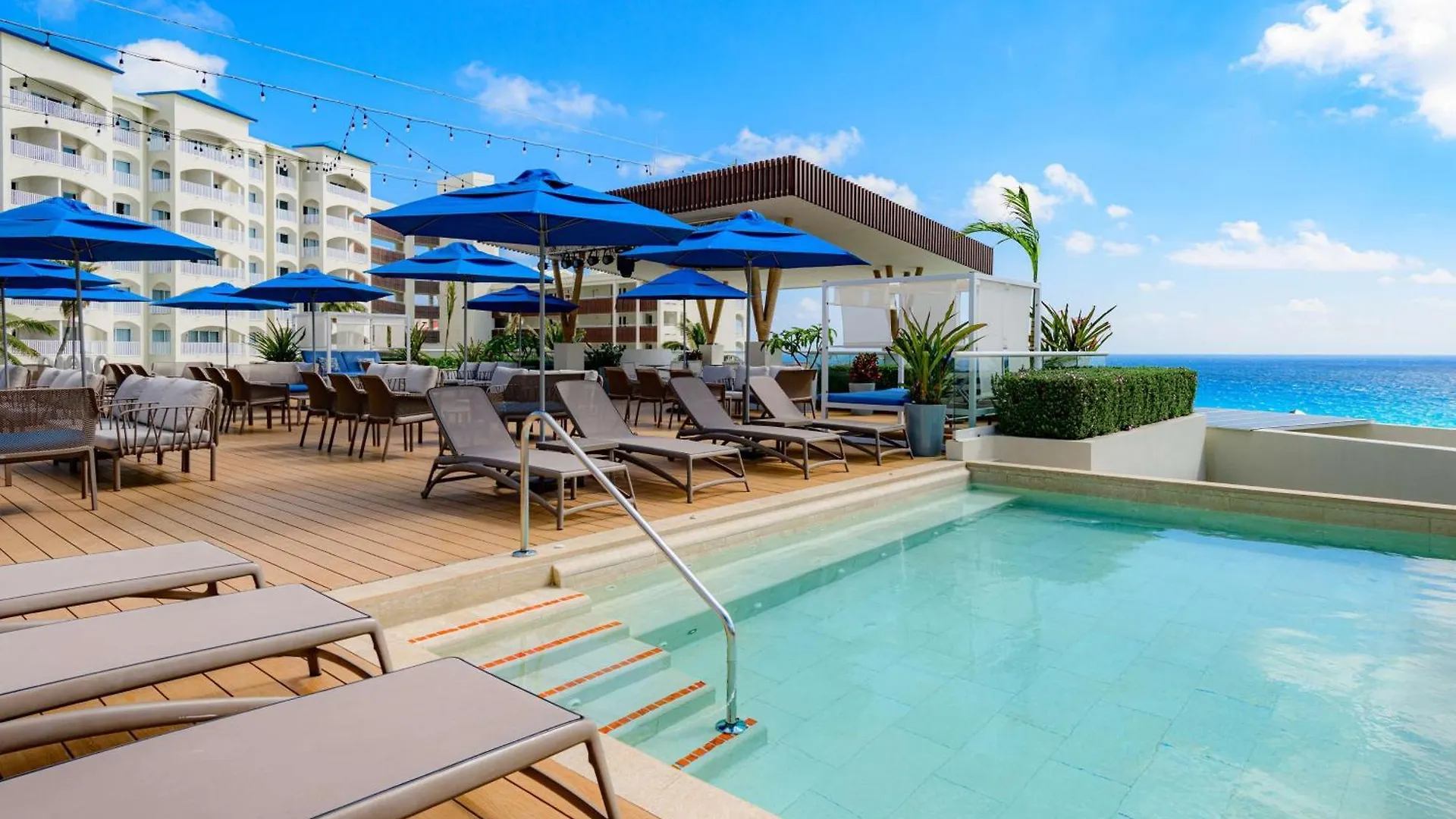 Hilton Cancun Mar Caribe All-Inclusive Resort Mexico